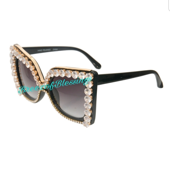 🥳SOLD🥳Black Ruba Rhinestone Studded Sunglasses - Picture 2 of 3